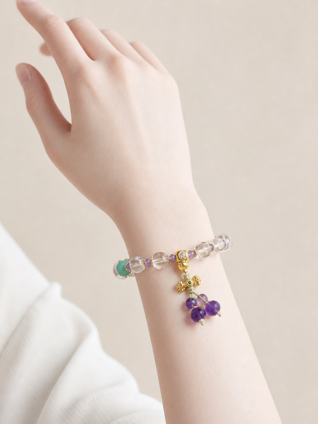 White Crystal & Amethyst Bracelet — detail view 5